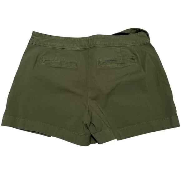 Vineyard Vines Green Skorts‎ with Tie in Front Size 2 - Picture 5 of 9